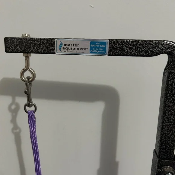 Purple Mini Dog Grooming Rotating Table and Andis Clippers - Picture 2 of 3